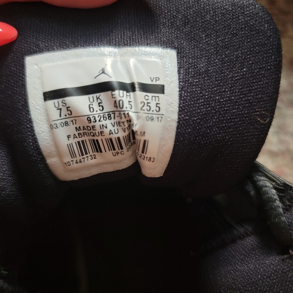 Jordan shoes - Picture 6 of 6